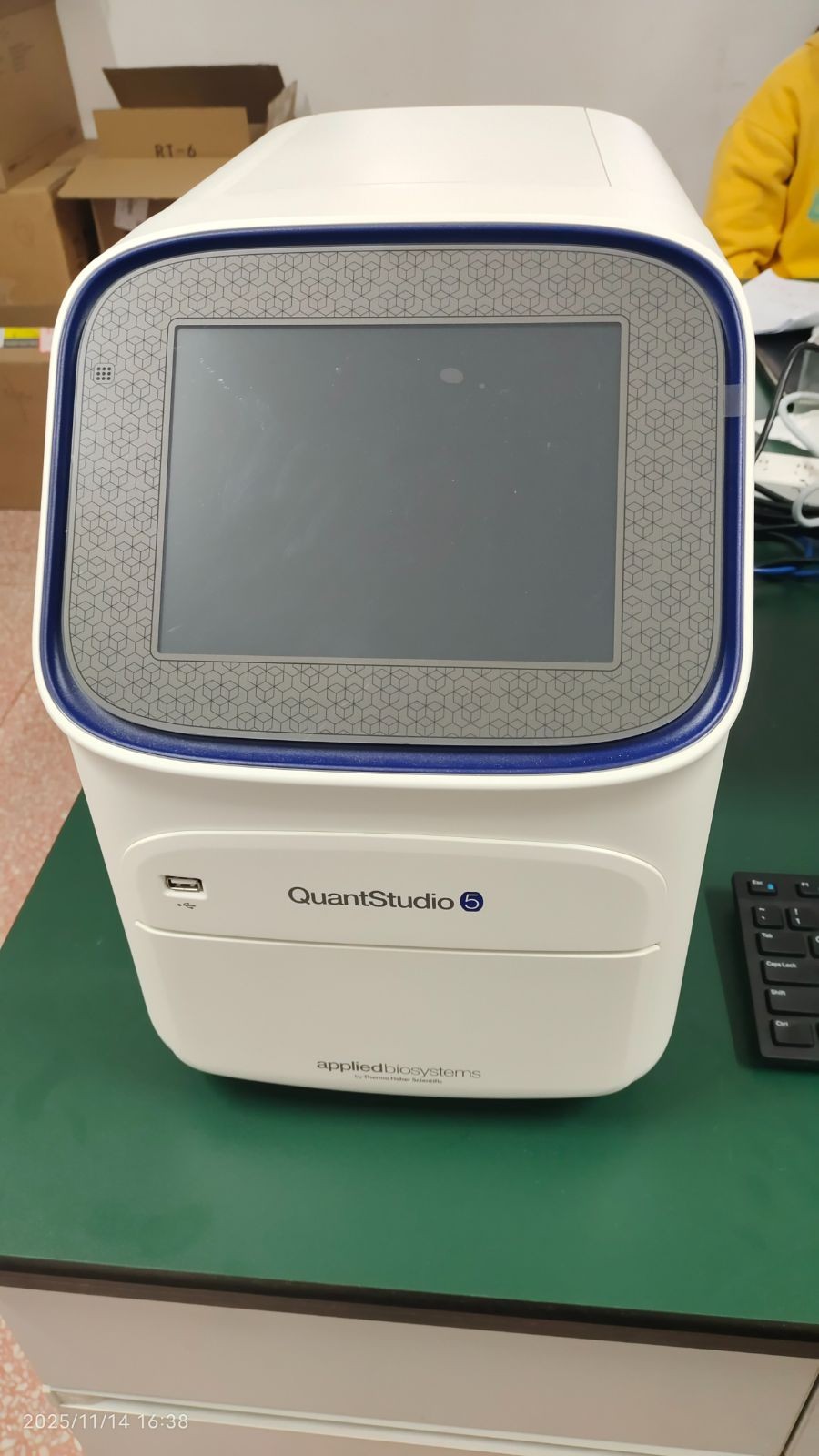 大型仪器 实时荧光定量PCR仪