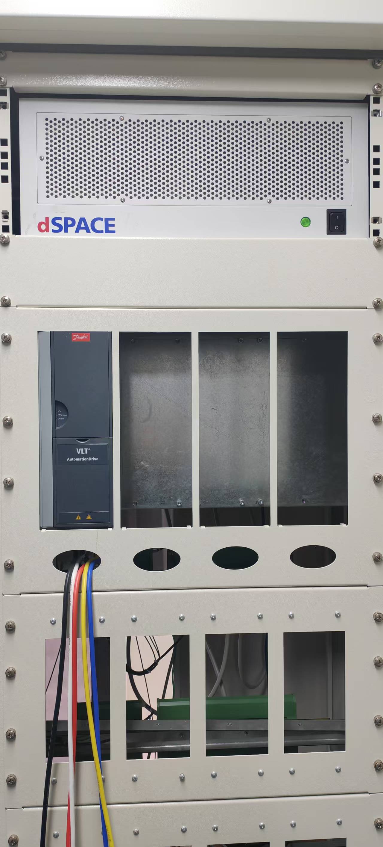 大型仪器 运动控制开发及实物仿真平台