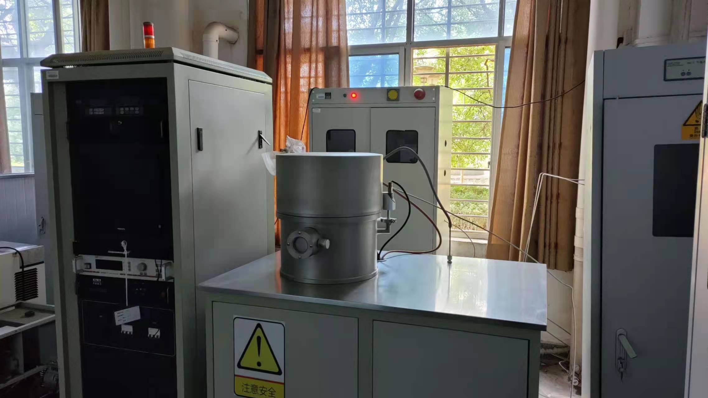大型仪器 等离子增强化学气相沉积试验系统