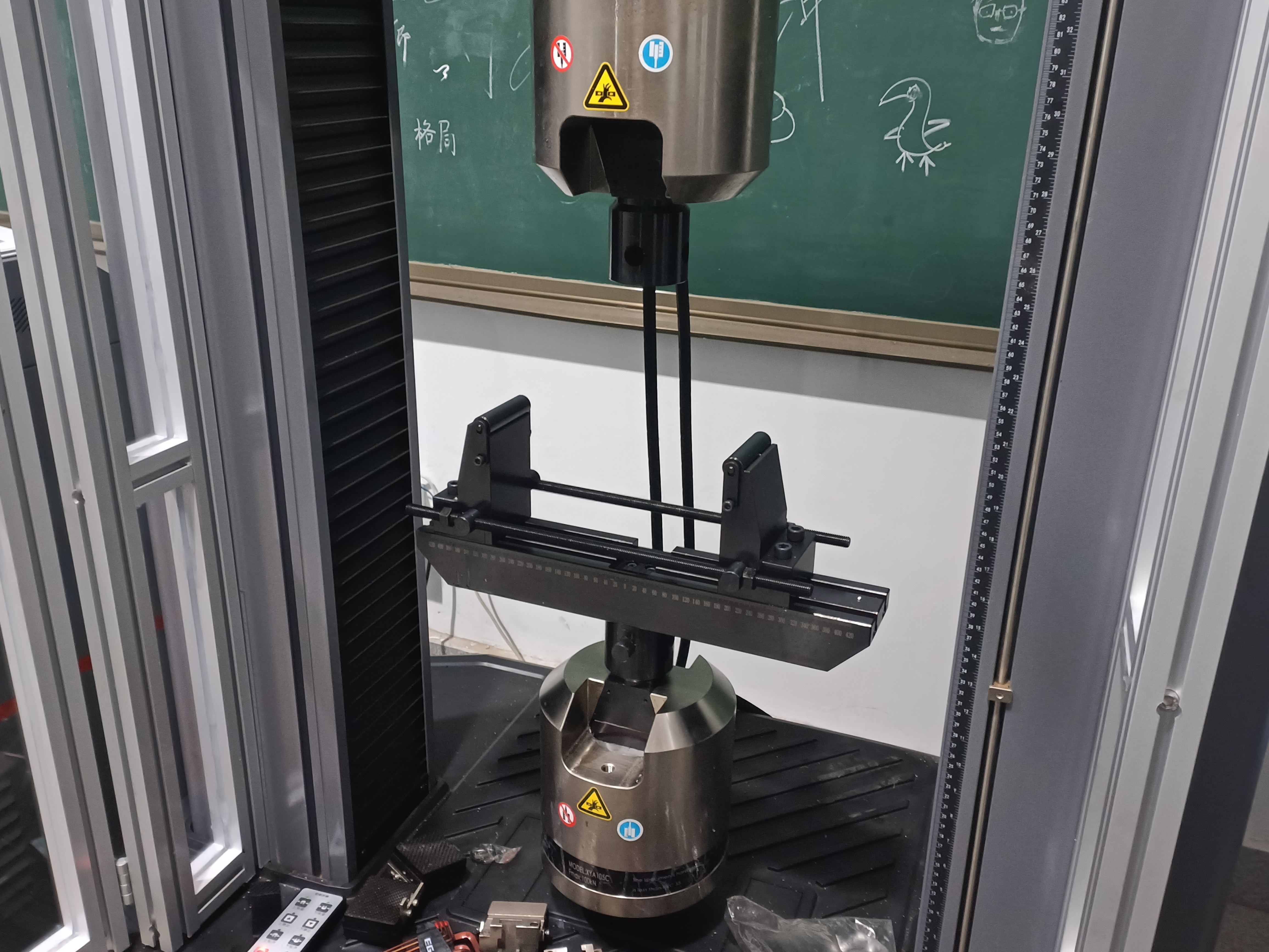 大型仪器 微机控制电子万能试验机